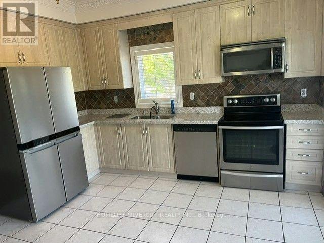 2 Nessie Street, Markham, ON, L3S 4J1 - 10