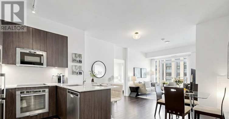 302-99 Eagle Rock Way, Vaughan, ON, L6A 5A7 - 11