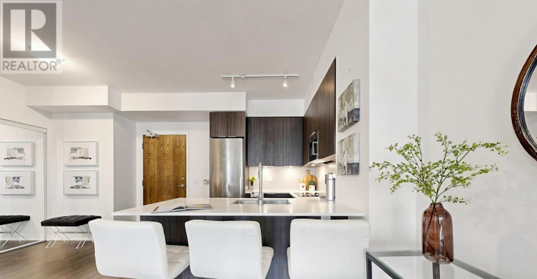 302-99 Eagle Rock Way, Vaughan, ON, L6A 5A7 - 12