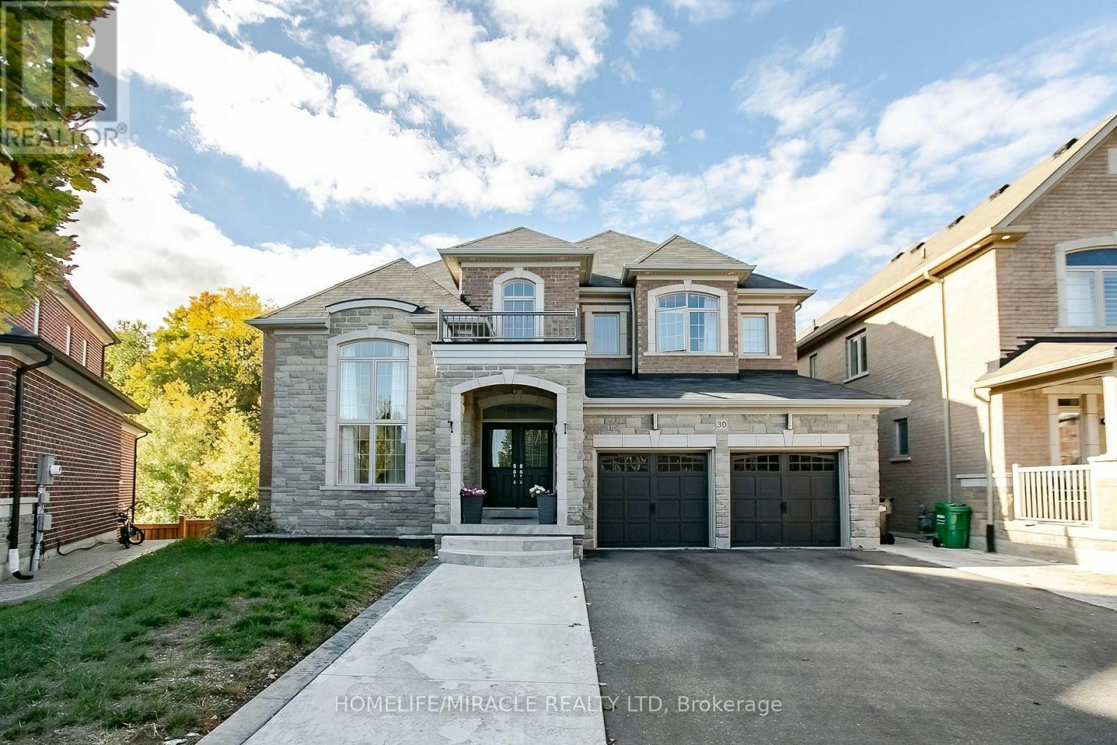 30 Brookwater Crescent, Caledon, ON, L7C 4A4