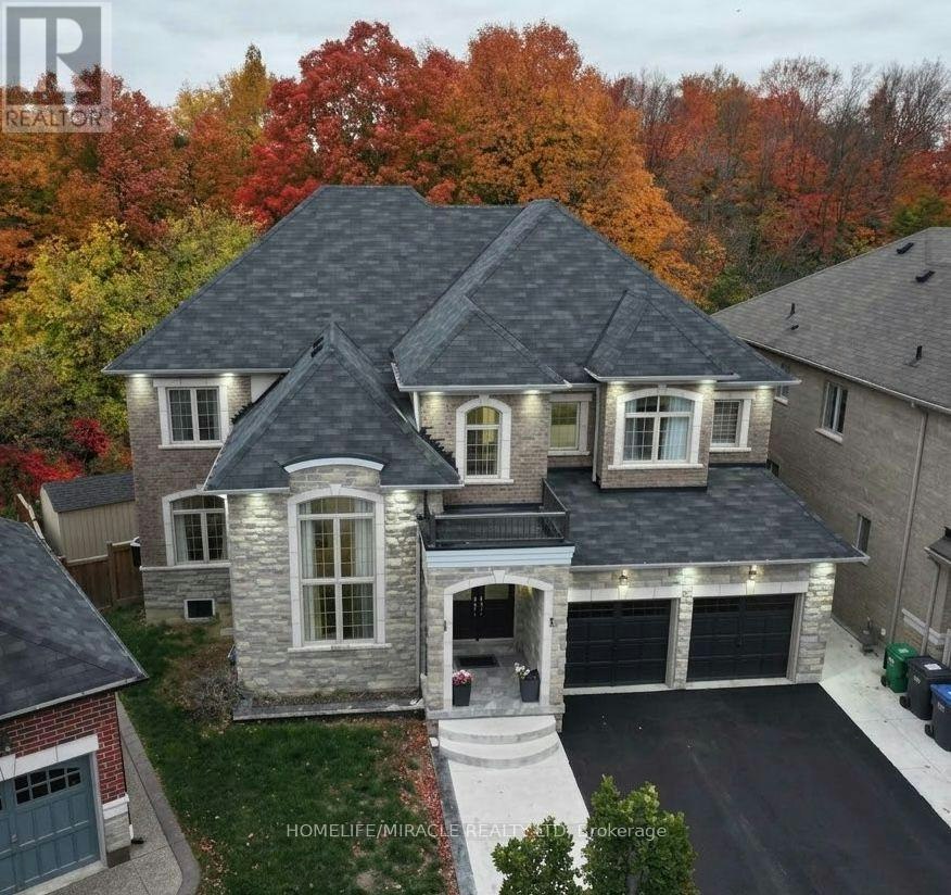 30 Brookwater Crescent, Caledon, ON, L7C 4A4