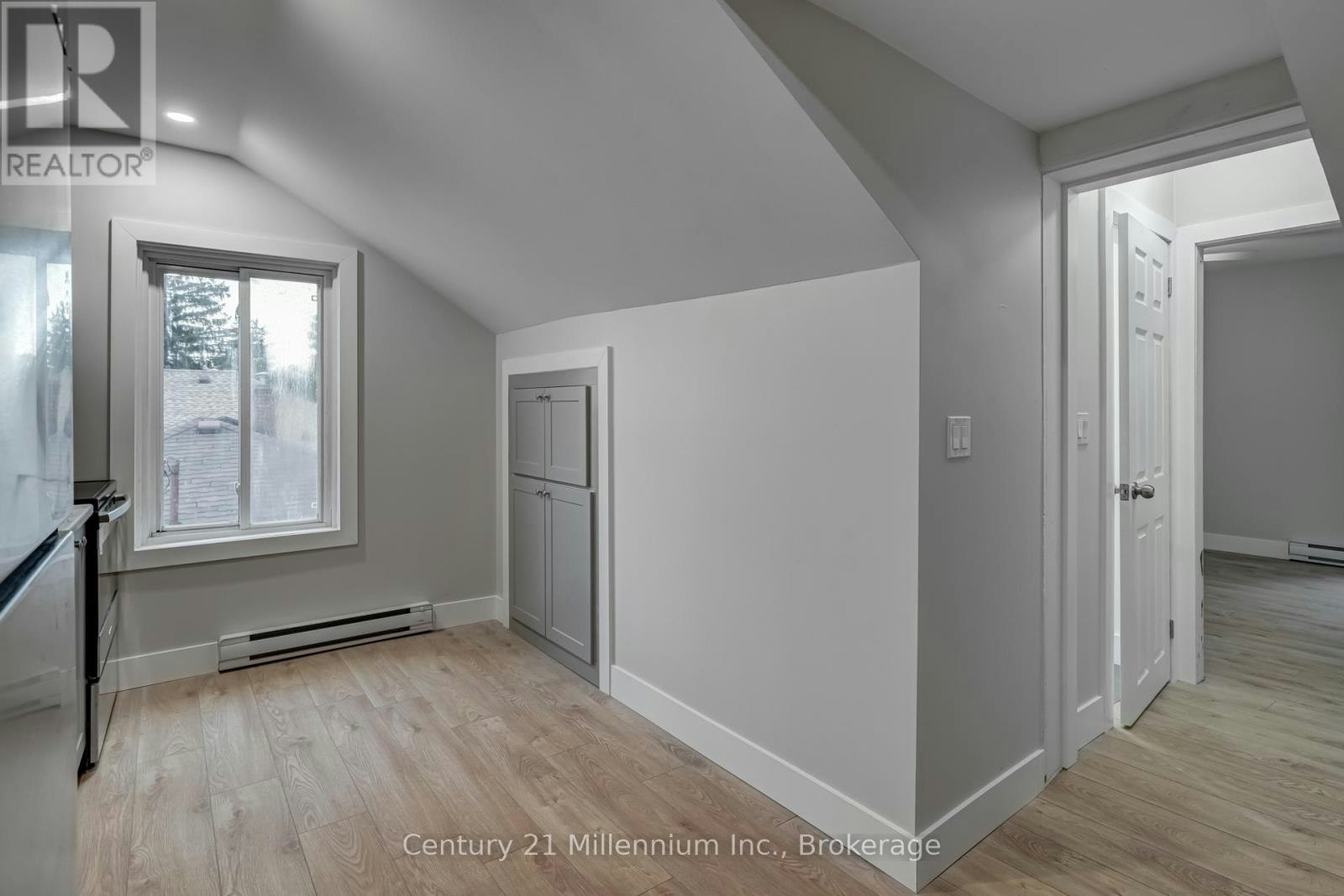 UPPER-276 Edward Street, Wingham, ON, N0G 2W0 - 9