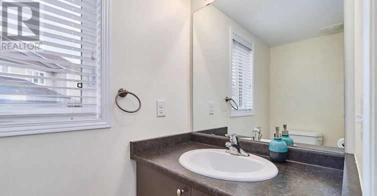 23 Southshore Street, Whitby, ON, L1N 0H5 - 8