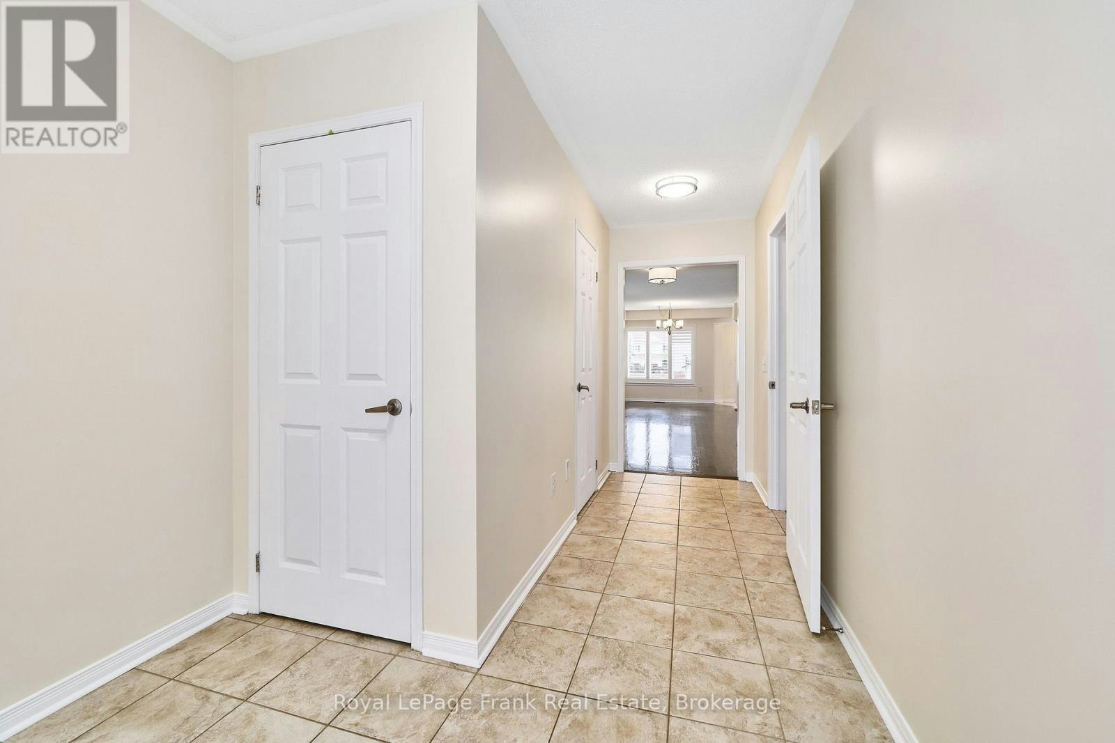 23 Southshore Street, Whitby, ON, L1N 0H5 - 6