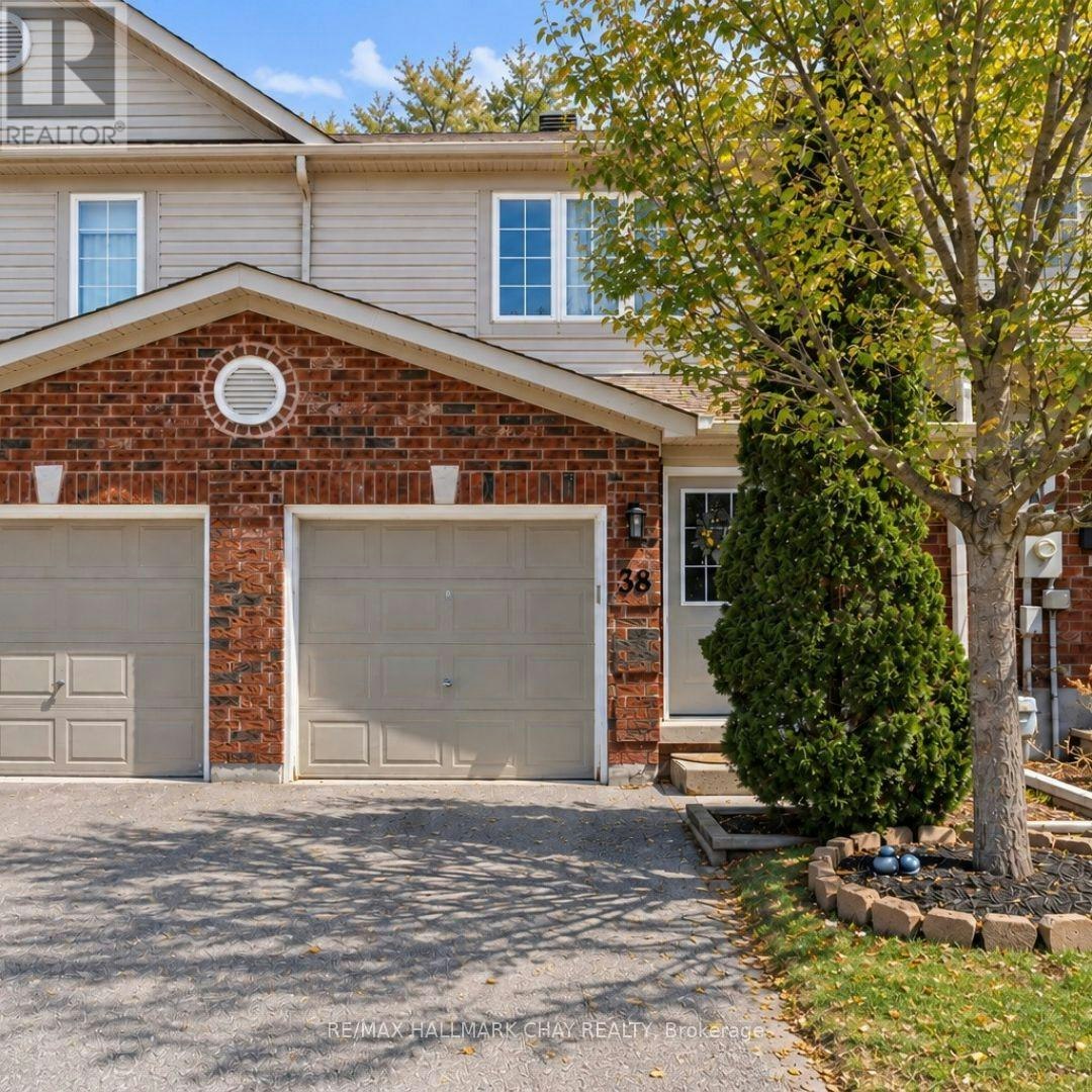 38-430 Mapleview Drive E, Barrie, ON, L4N 0H4