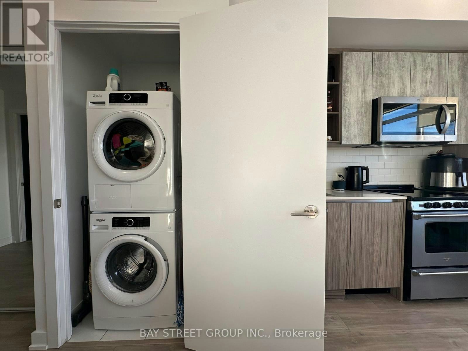 923-251 Manitoba Street, Toronto, ON, M8Y 4G9 - 18
