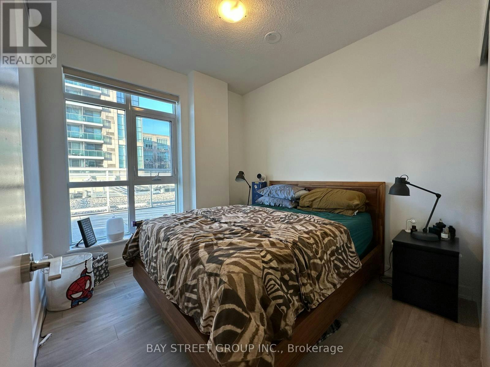 923-251 Manitoba Street, Toronto, ON, M8Y 4G9 - 12