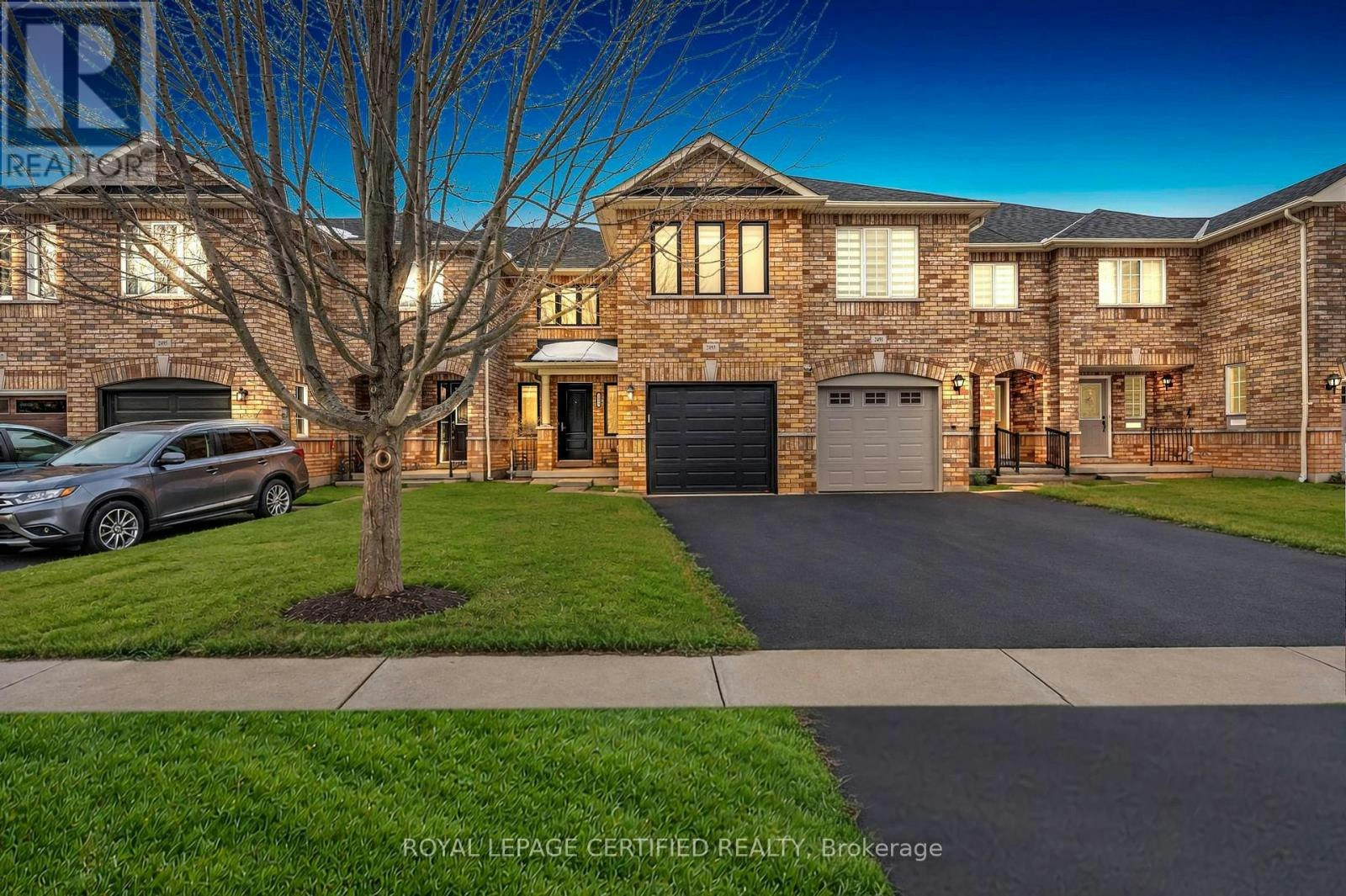 2493 Newcastle Crescent, Oakville, ON, L6M 4P3