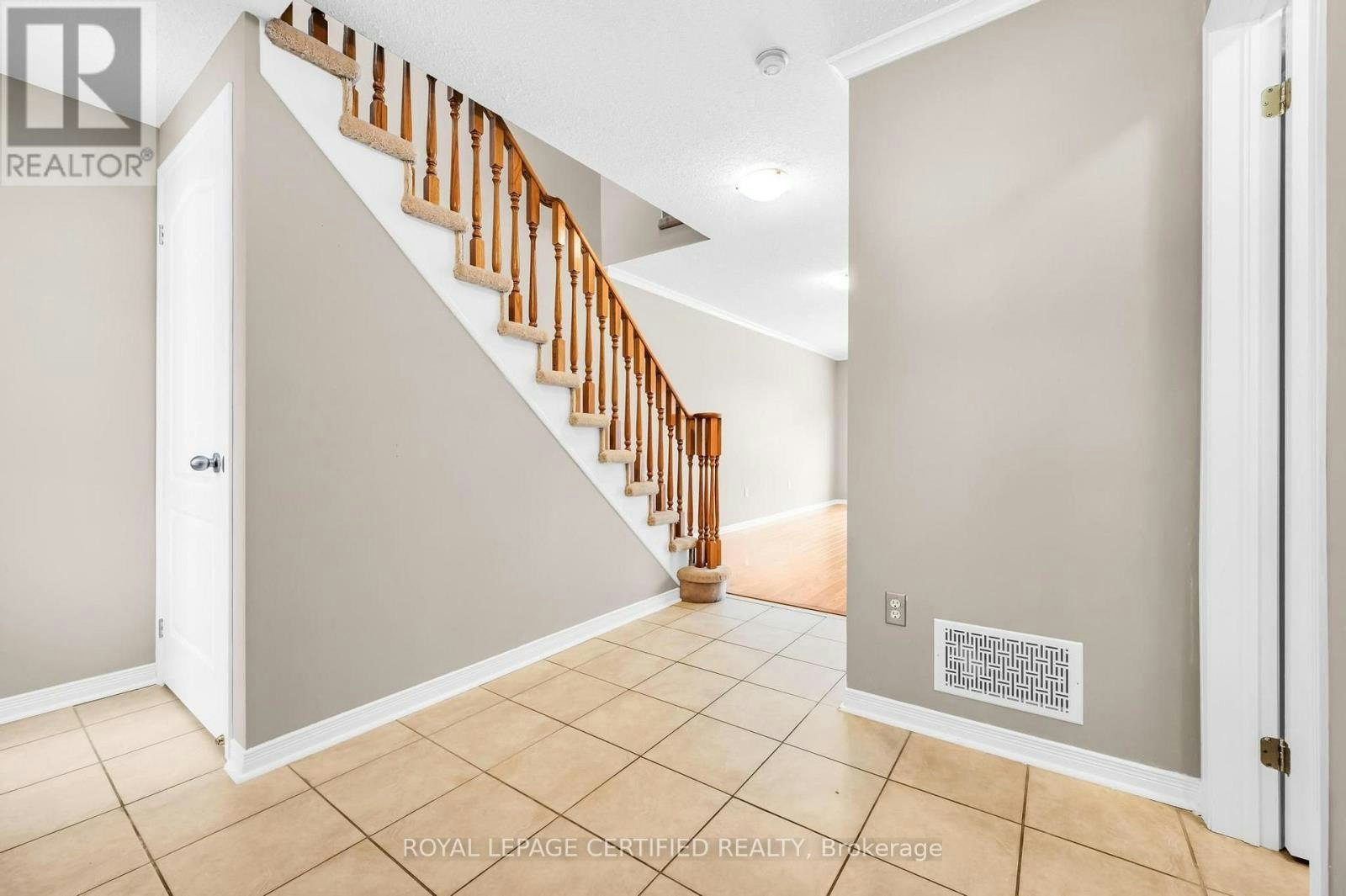 2493 Newcastle Crescent, Oakville, ON, L6M 4P3 - 7