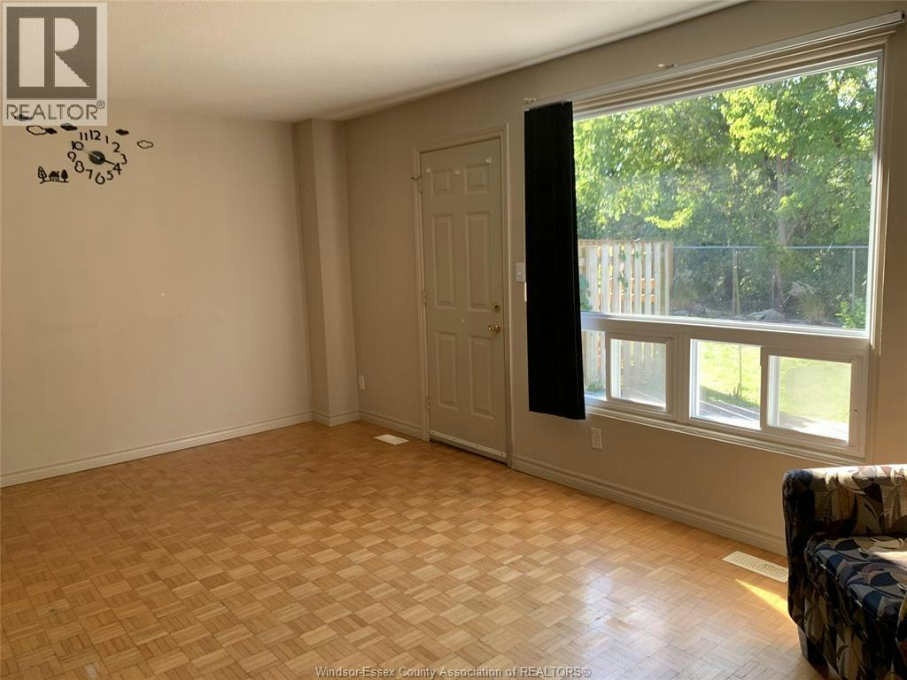3-9394 Esplanade Drive, Windsor, ON, N8R 2A3 - 6