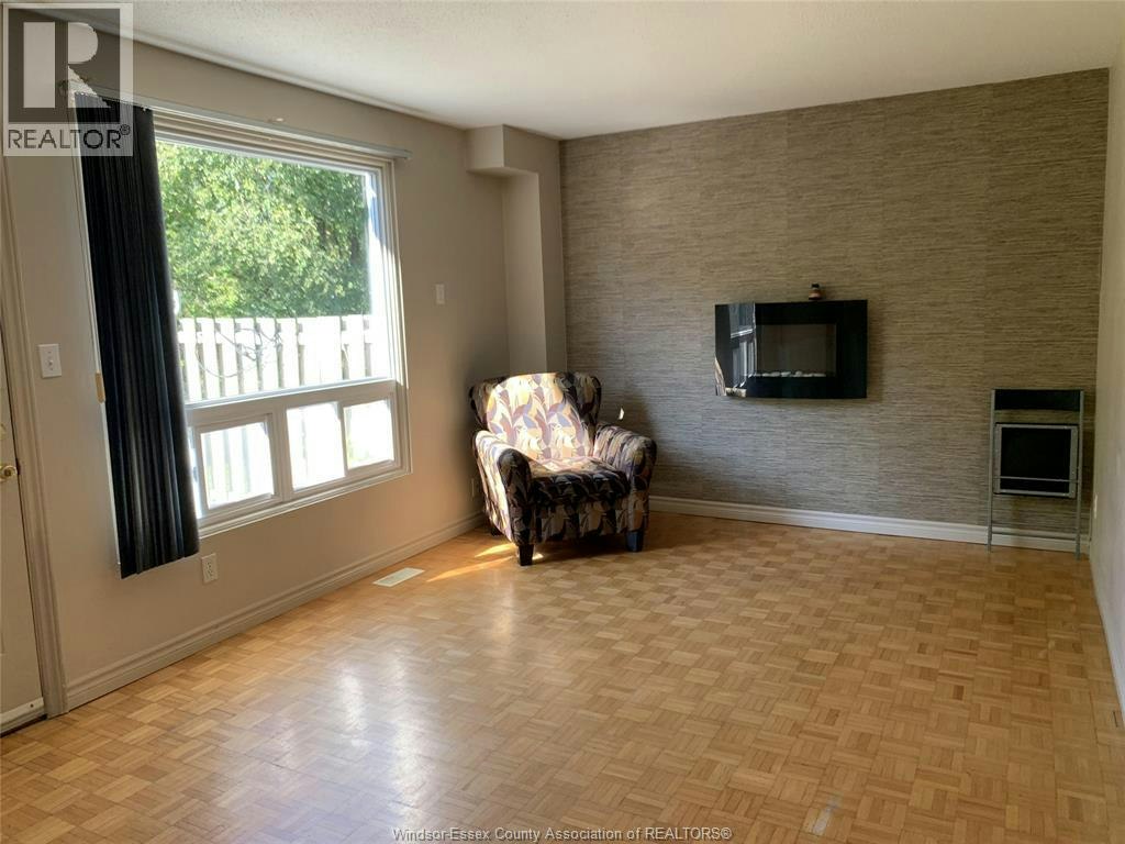 3-9394 Esplanade Drive, Windsor, ON, N8R 2A3 - 5