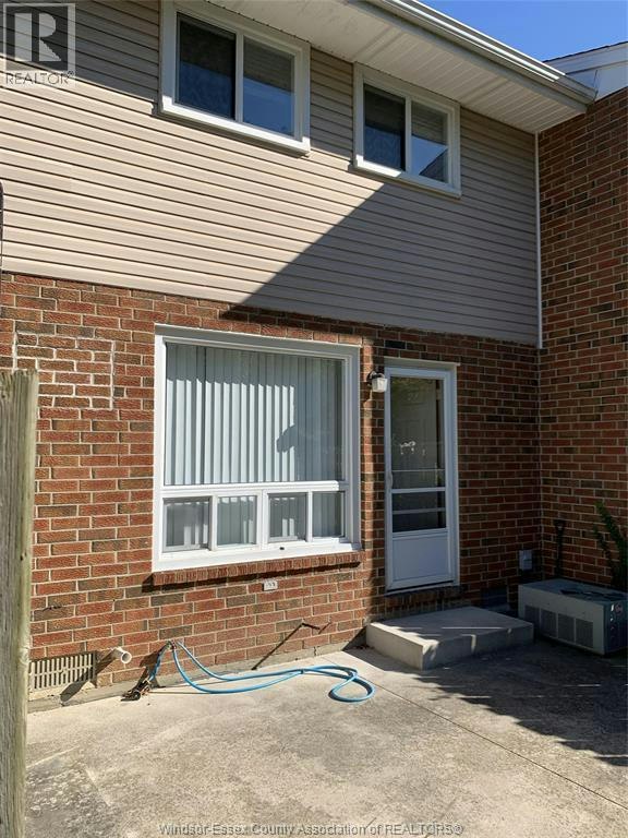 3-9394 Esplanade Drive, Windsor, ON, N8R 2A3 - 18