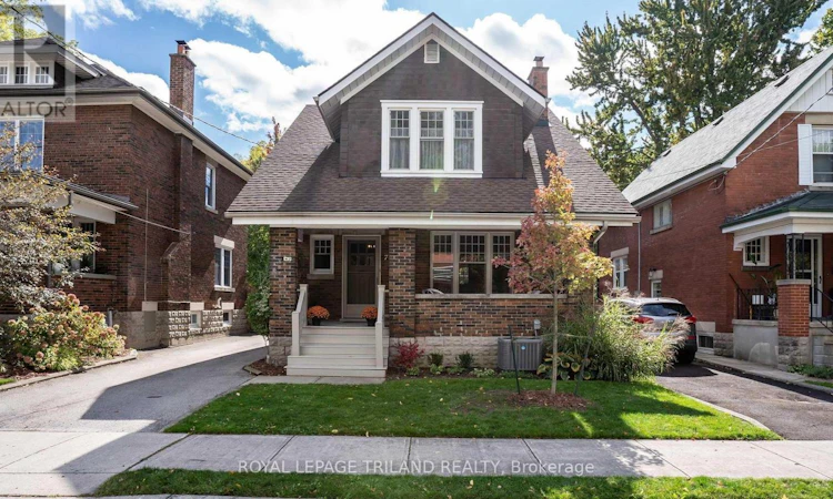 7 Erie Avenue