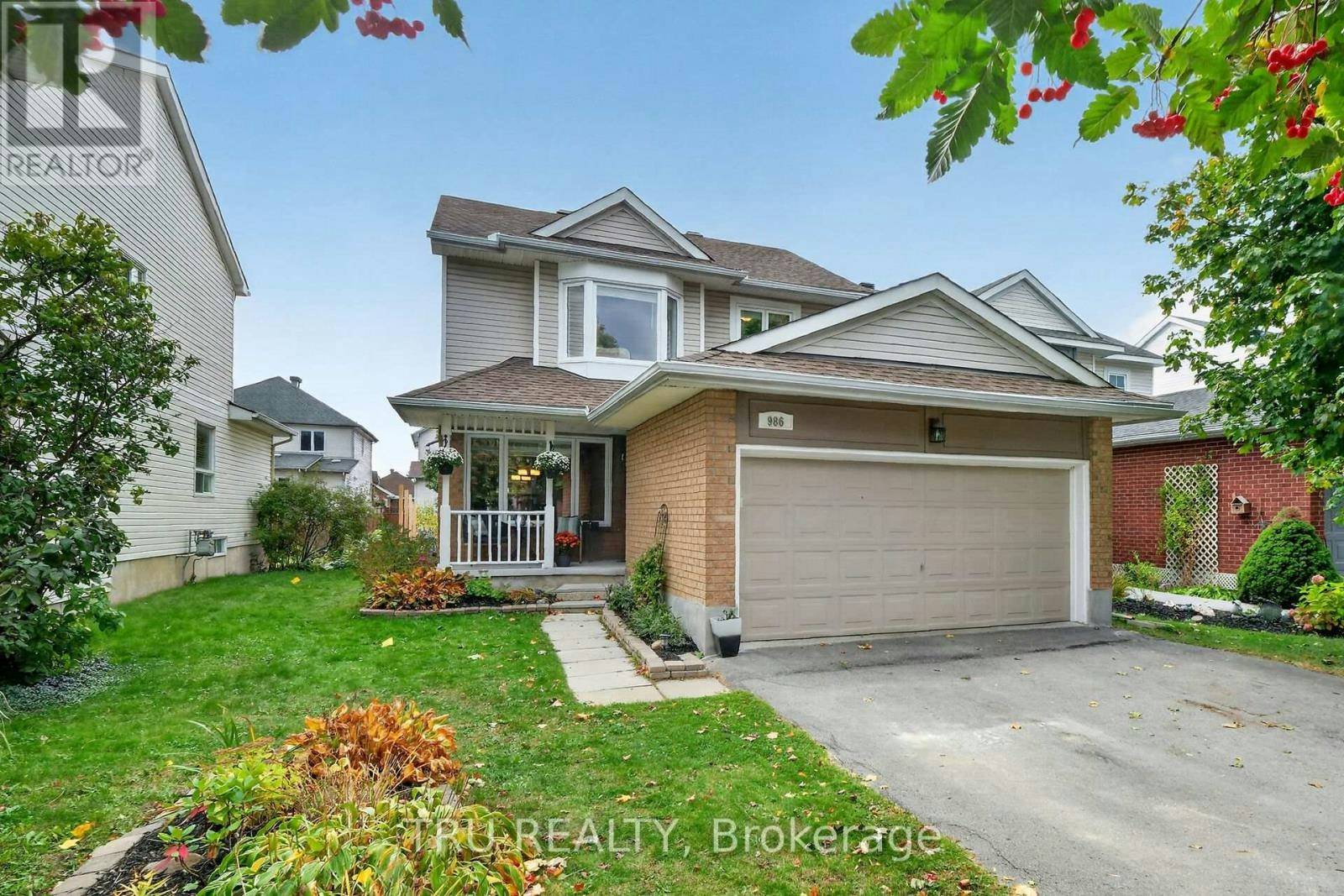 986 Sheenboro Crescent, Ottawa, ON, K4A 3M7
