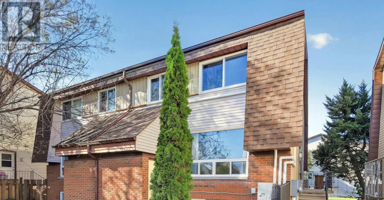B-29 Woodvale Green Drive, Ottawa, ON, K2G 4H3 - 2