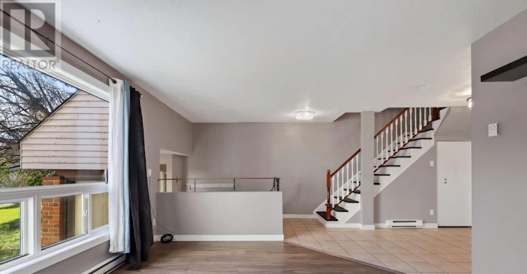 B-29 Woodvale Green Drive, Ottawa, ON, K2G 4H3 - 11