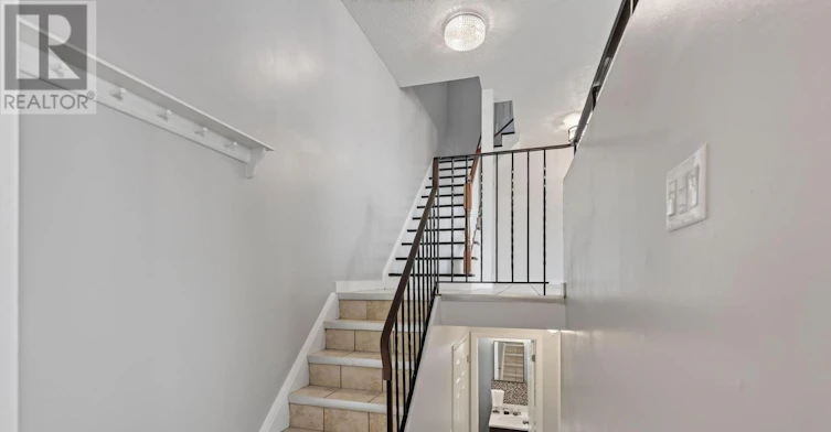B-29 Woodvale Green Drive, Ottawa, ON, K2G 4H3 - 5