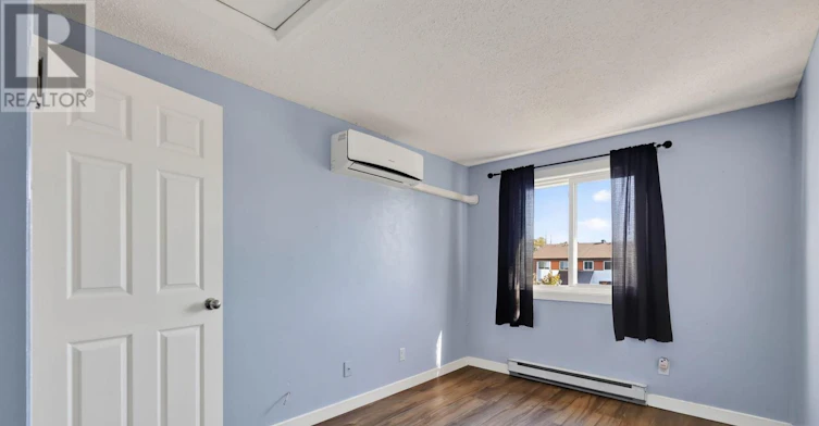 B-29 Woodvale Green Drive, Ottawa, ON, K2G 4H3 - 26