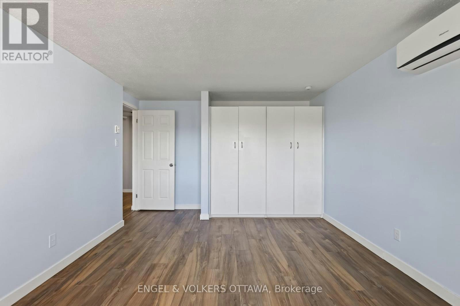 B-29 Woodvale Green Drive, Ottawa, ON, K2G 4H3 - 25