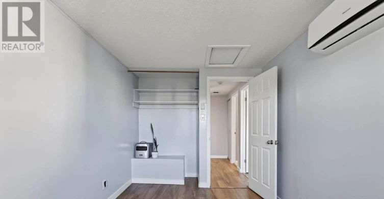 B-29 Woodvale Green Drive, Ottawa, ON, K2G 4H3 - 27