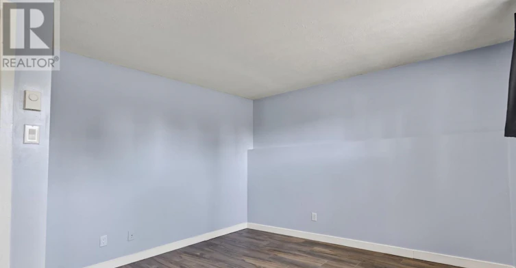 B-29 Woodvale Green Drive, Ottawa, ON, K2G 4H3 - 31