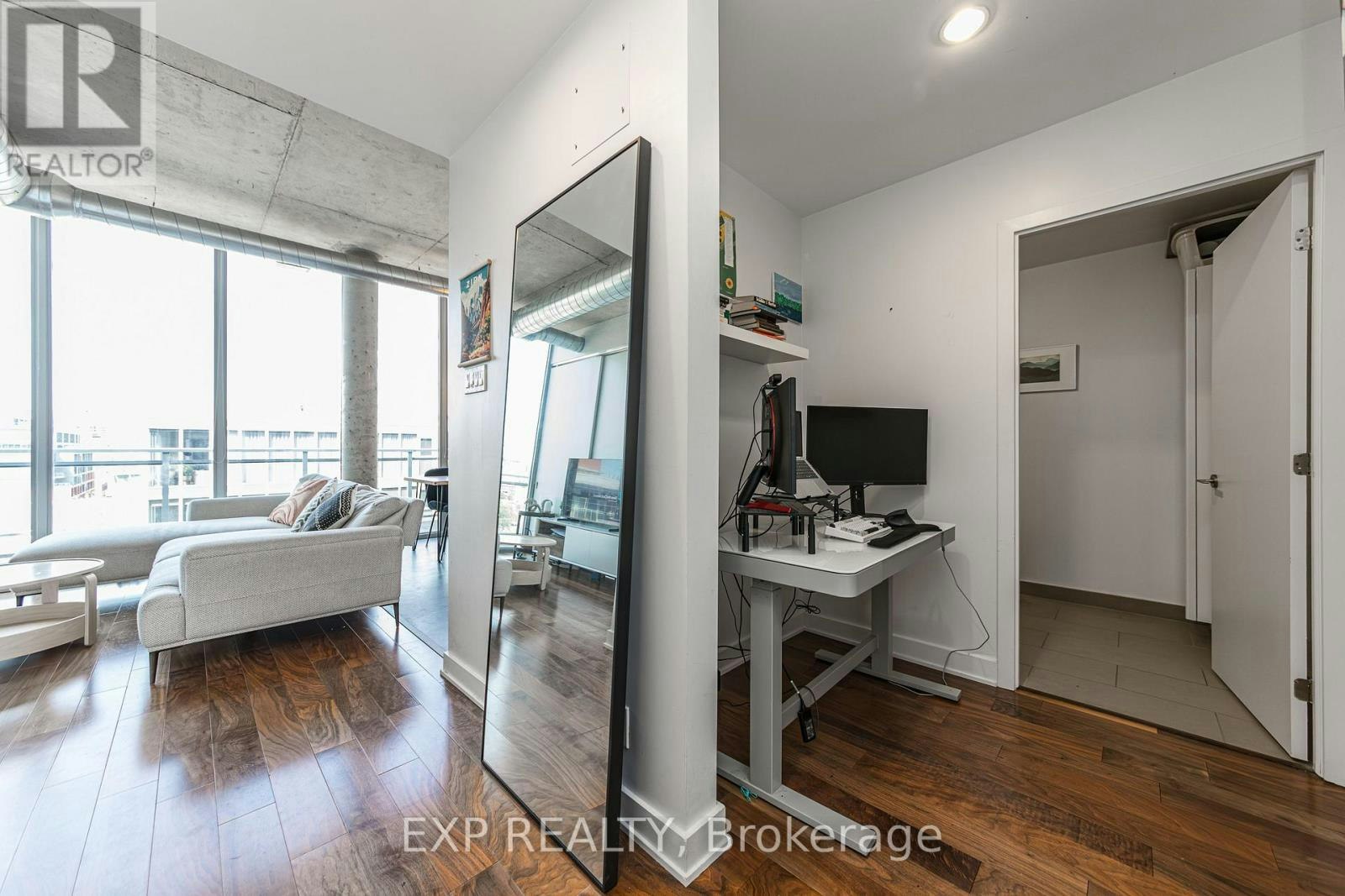 907-360 Mcleod Street, Ottawa, ON, K2P 1A9 4
