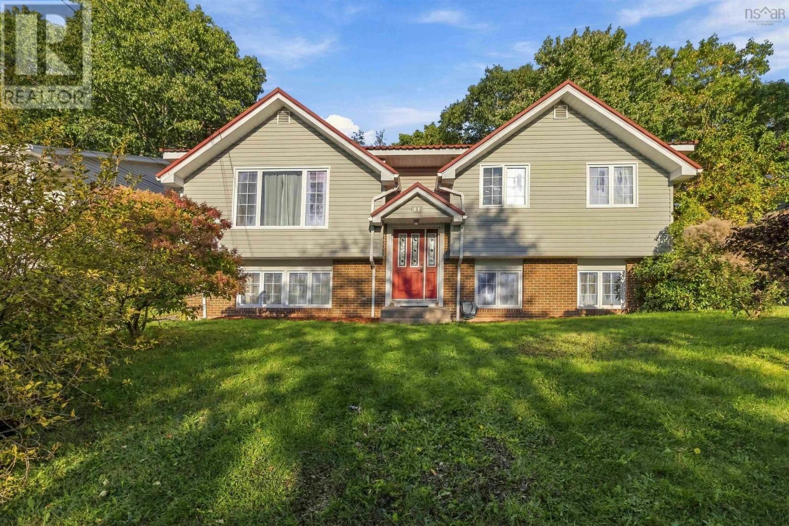 11 Riverview Crescent, Bedford, NS, B4A 2X5