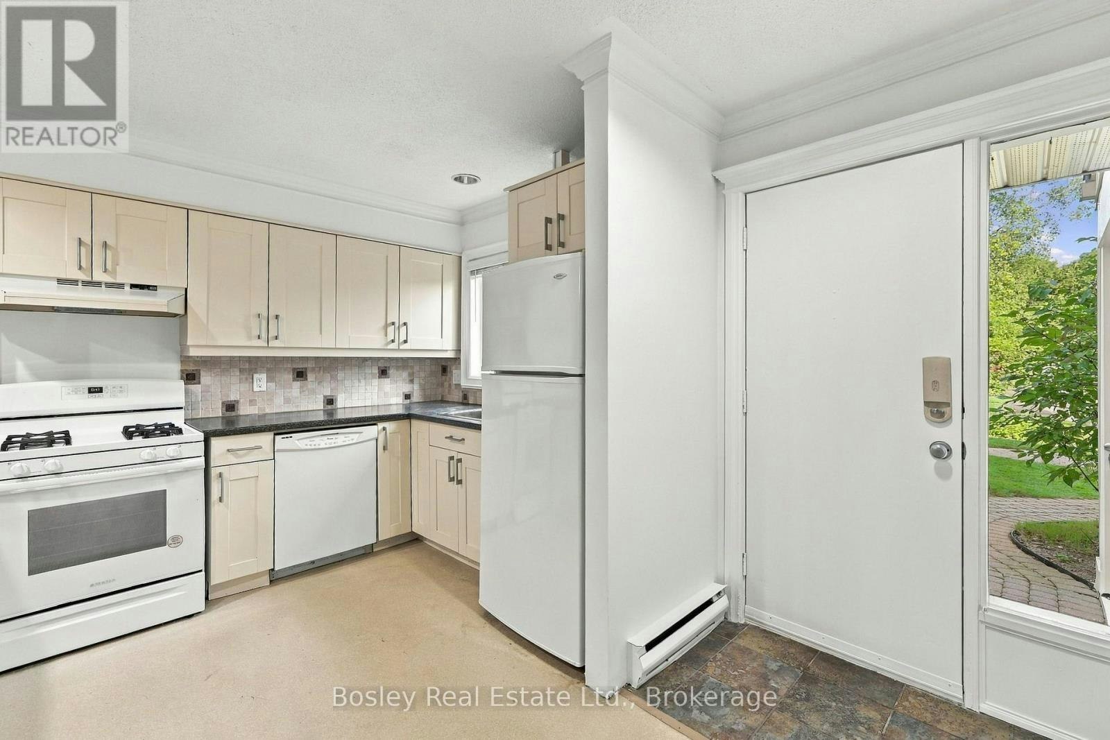 552 Oxbow Crescent, Collingwood, ON, L9Y 5B4 - 6