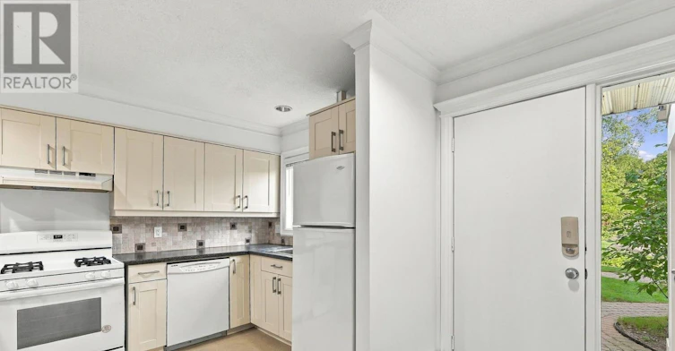 552 Oxbow Crescent, Collingwood, ON, L9Y 5B4 - 6