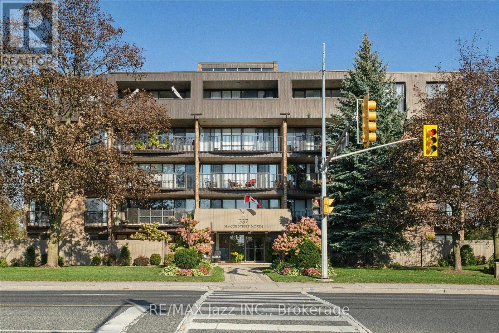 405-337 Simcoe Street N, Oshawa, ON, L1G 4T2