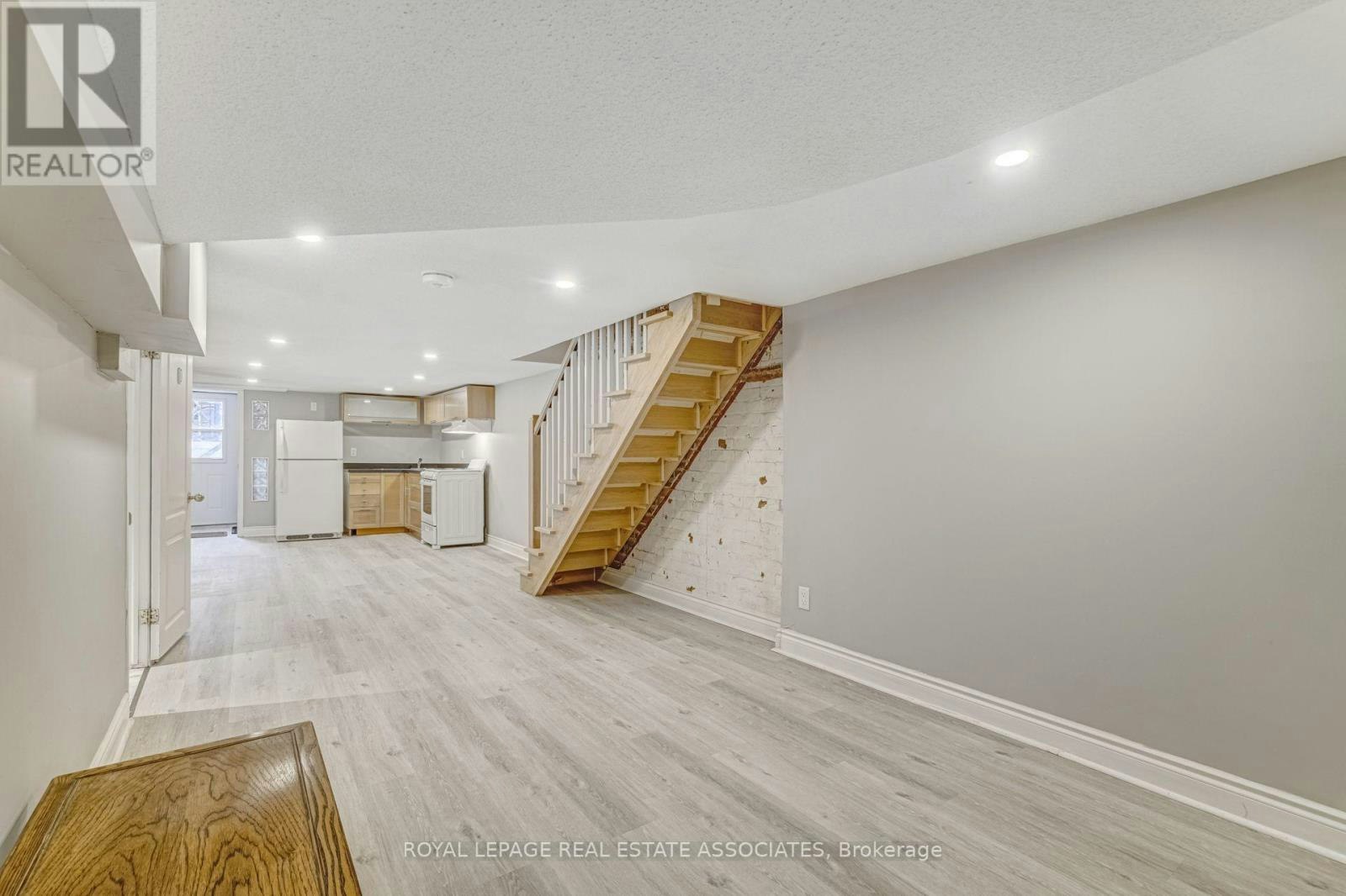3-274 Ossington Avenue, Toronto, ON, M6J 3A3 - 2