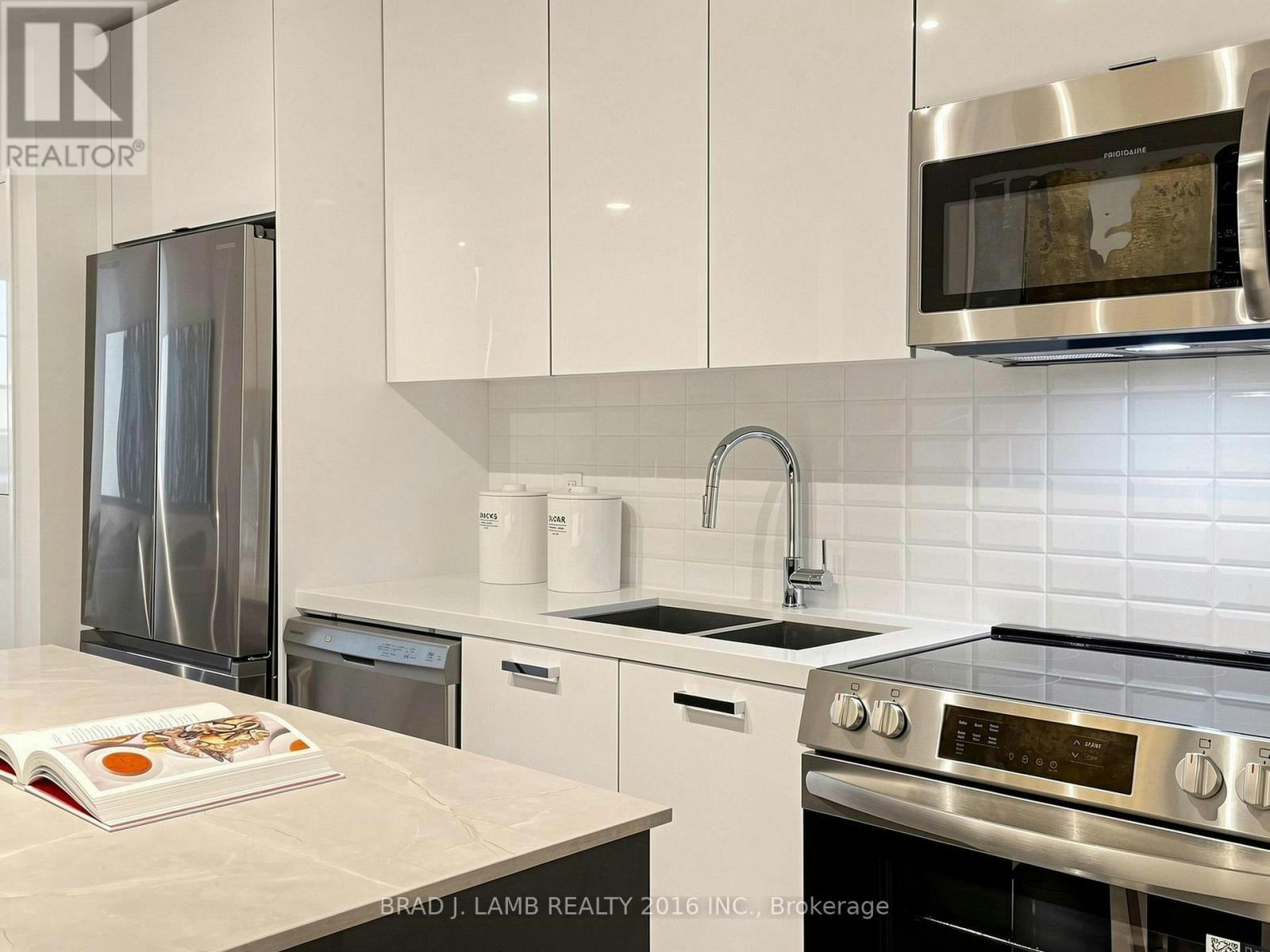 305-284 King Street E, Toronto, ON, M5A 1K4 - 17
