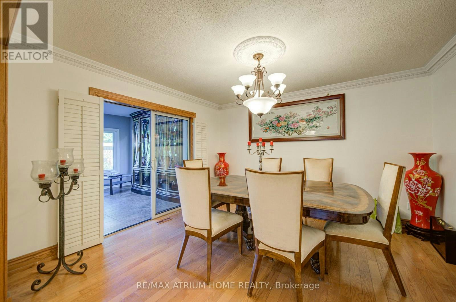 8 Patrick Boulevard, Toronto, ON, M2J 3K8 - 11