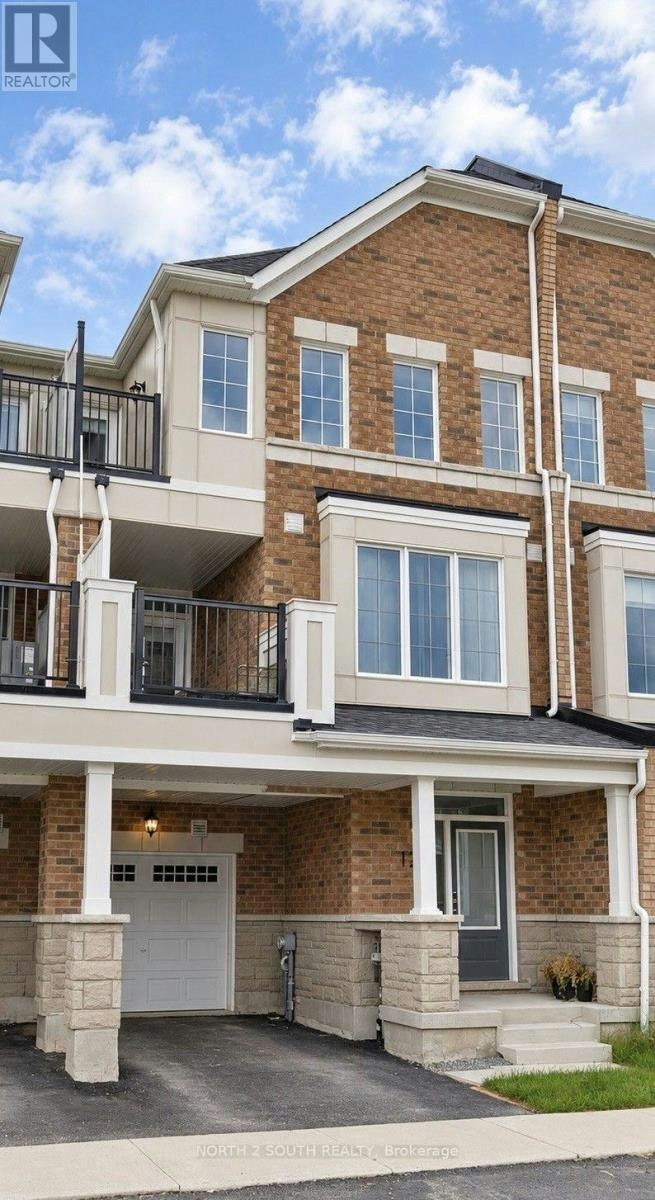 126 Ennerdale Street, Barrie, ON, L9J 1A5