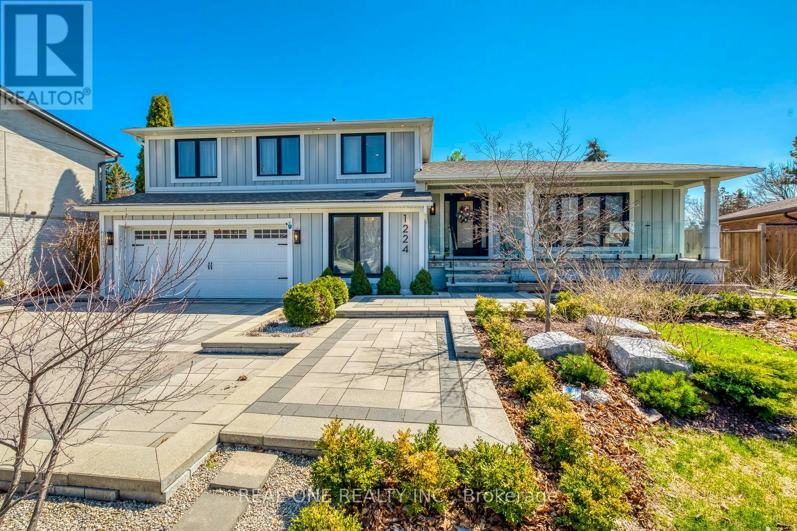 1224 Willowbrook Drive, Oakville, ON, L6L 2K1