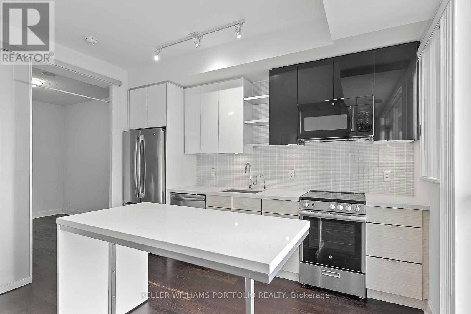 1011-33 Shore Breeze Drive, Toronto, ON, M8V 0G1 - 14