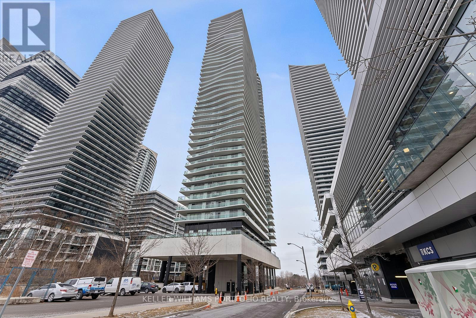 1011-33 Shore Breeze Drive, Toronto, ON, M8V 0G1