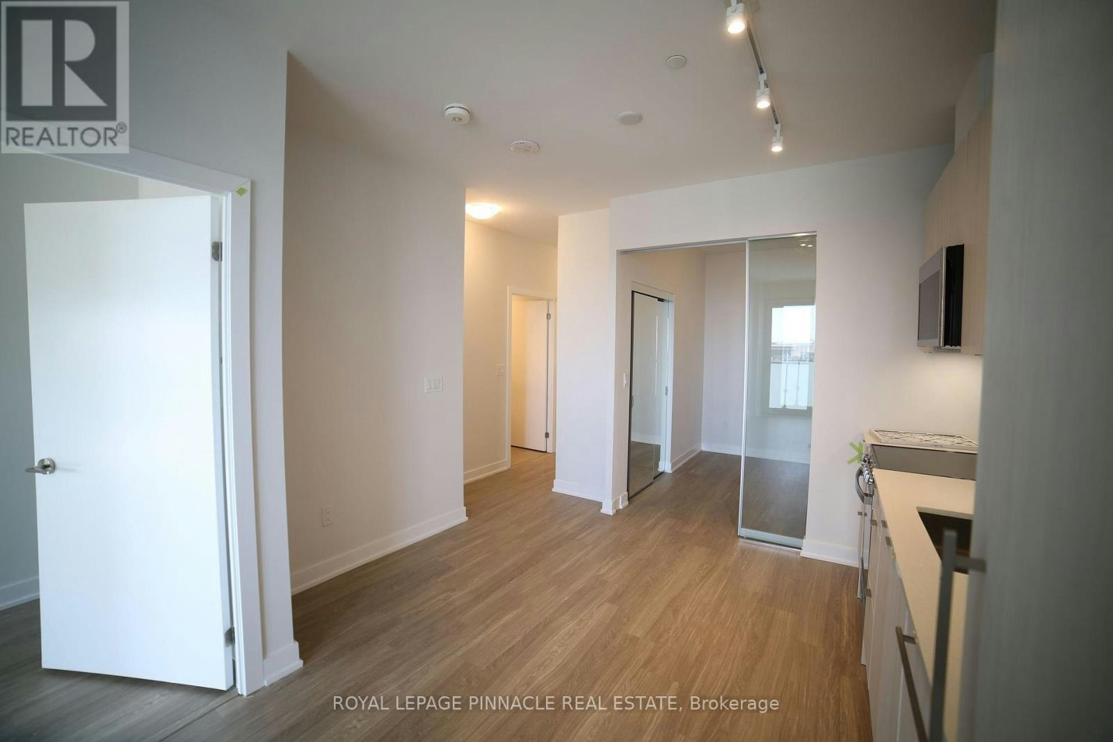 2503-4130 Parkside Village Drive, Mississauga, ON, L5B 0L7 - 9