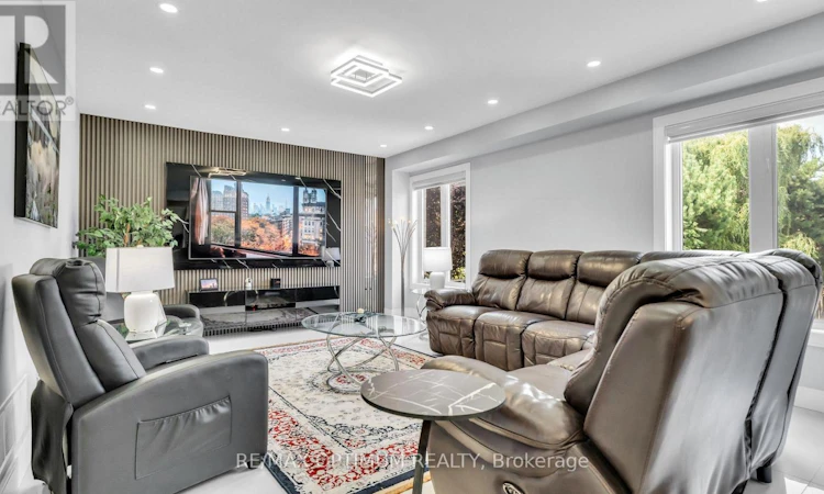 82 Penbridge Circle
