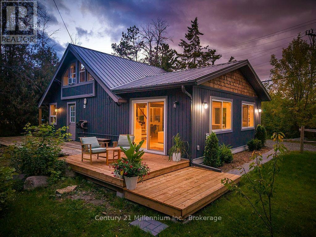 102 Martin Grove, Blue Mountains, ON, L9Y 0N5