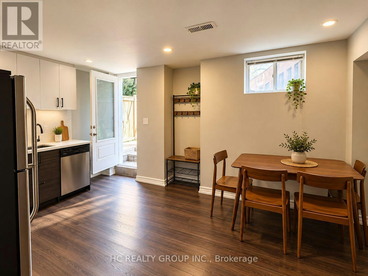 BSMT-87 Estrella Crescent, Richmond Hill, ON, L4E 0S3 4