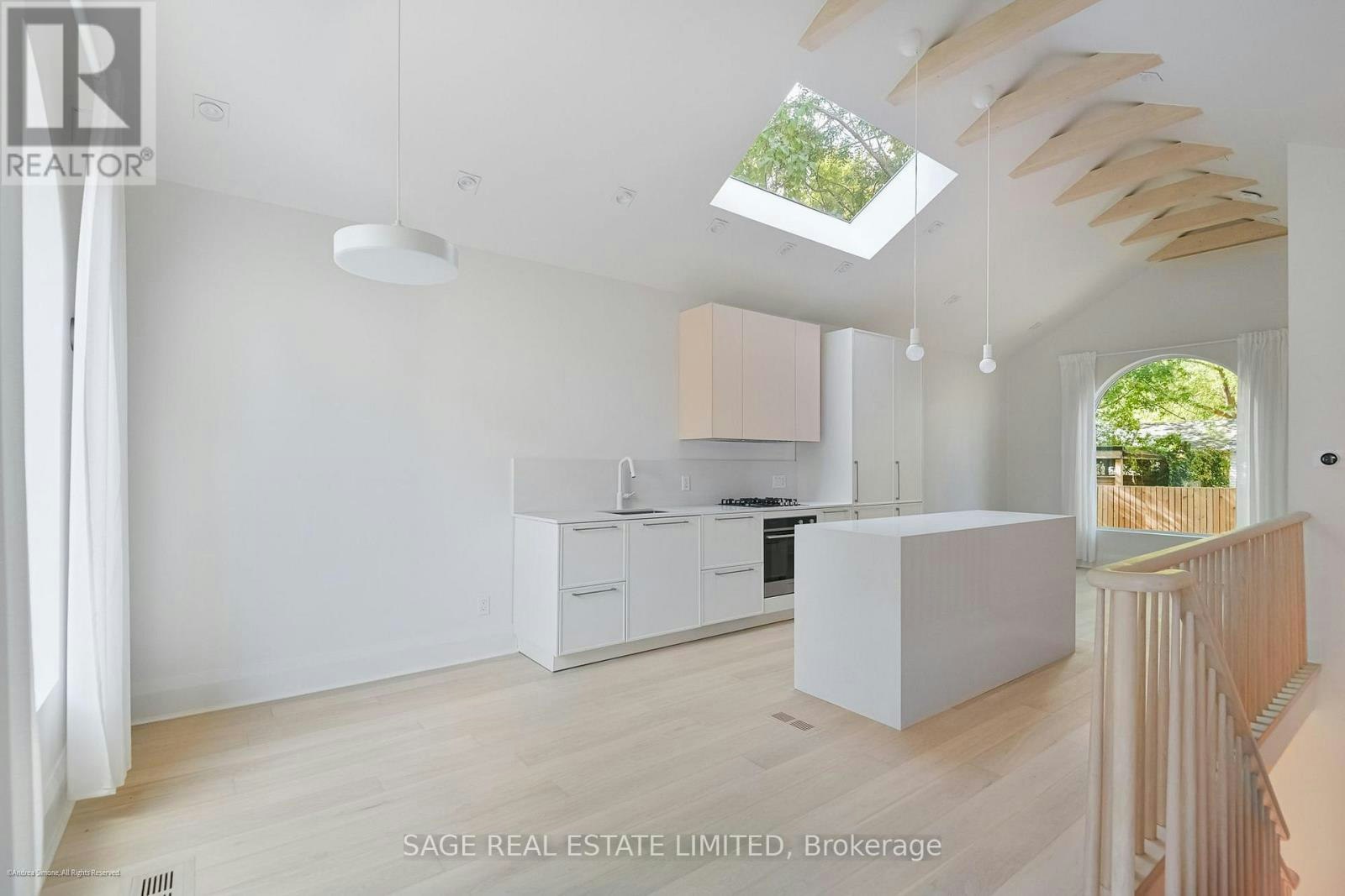 LANEWAY SUITE-46 Fuller Avenue, Toronto, ON, M6R 2C3 - 7