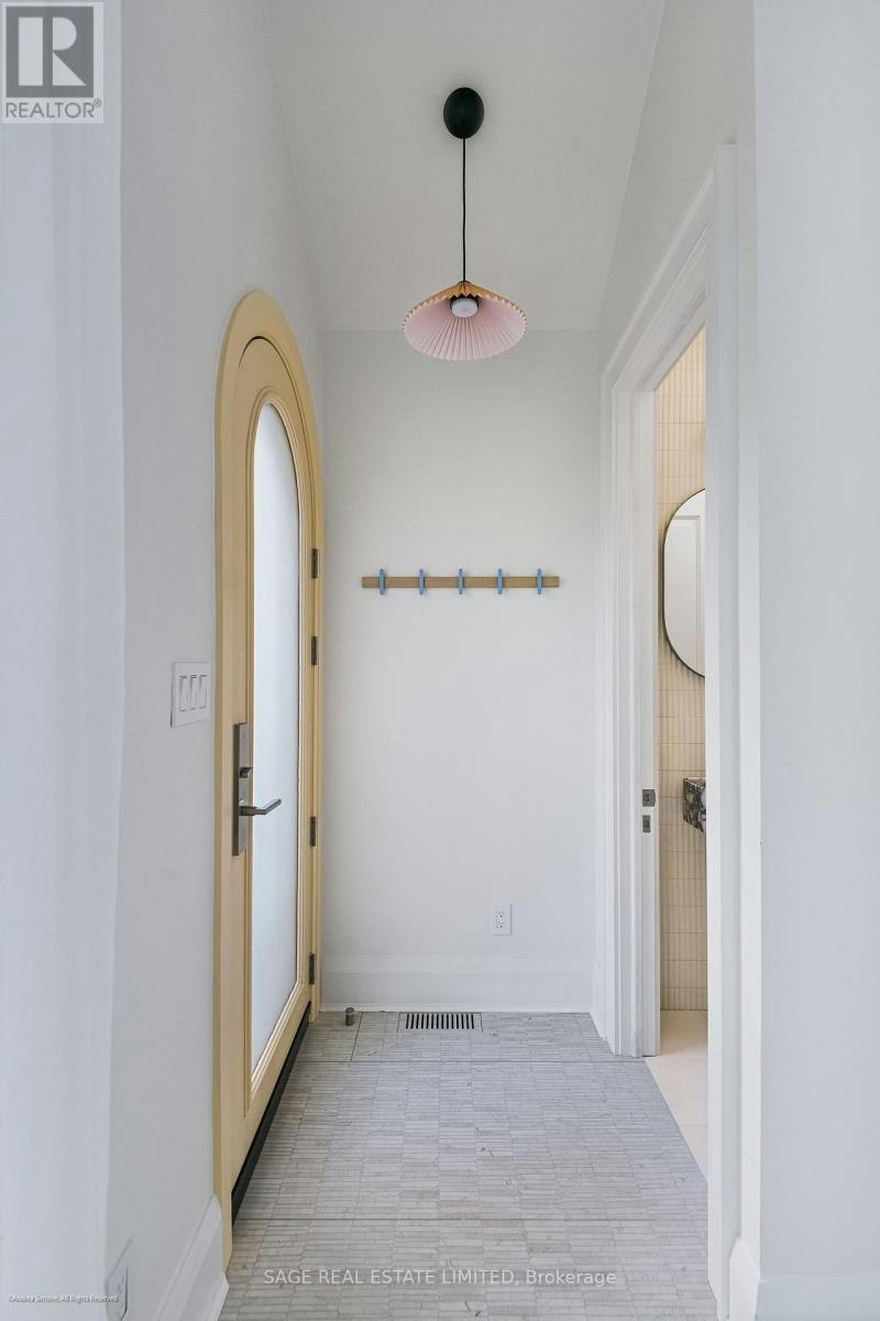 LANEWAY SUITE-46 Fuller Avenue, Toronto, ON, M6R 2C3 - 14