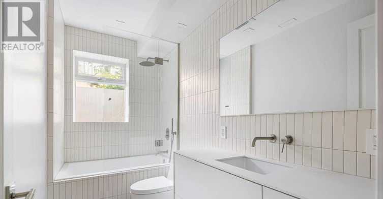 LANEWAY SUITE-46 Fuller Avenue, Toronto, ON, M6R 2C3 - 5