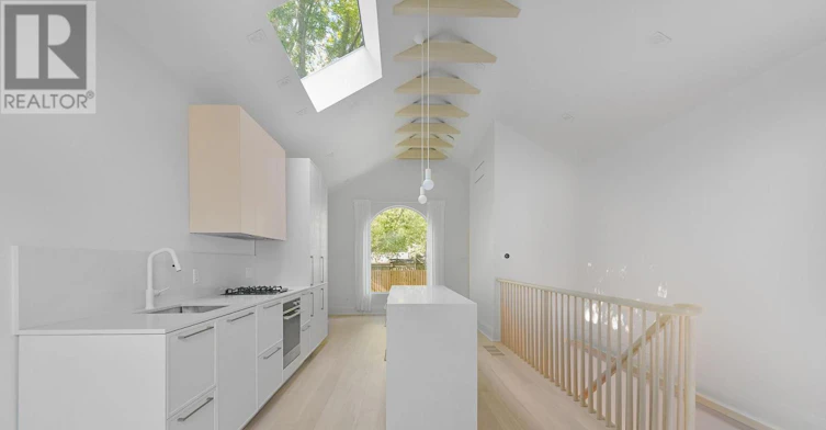 LANEWAY SUITE-46 Fuller Avenue, Toronto, ON, M6R 2C3 - 3