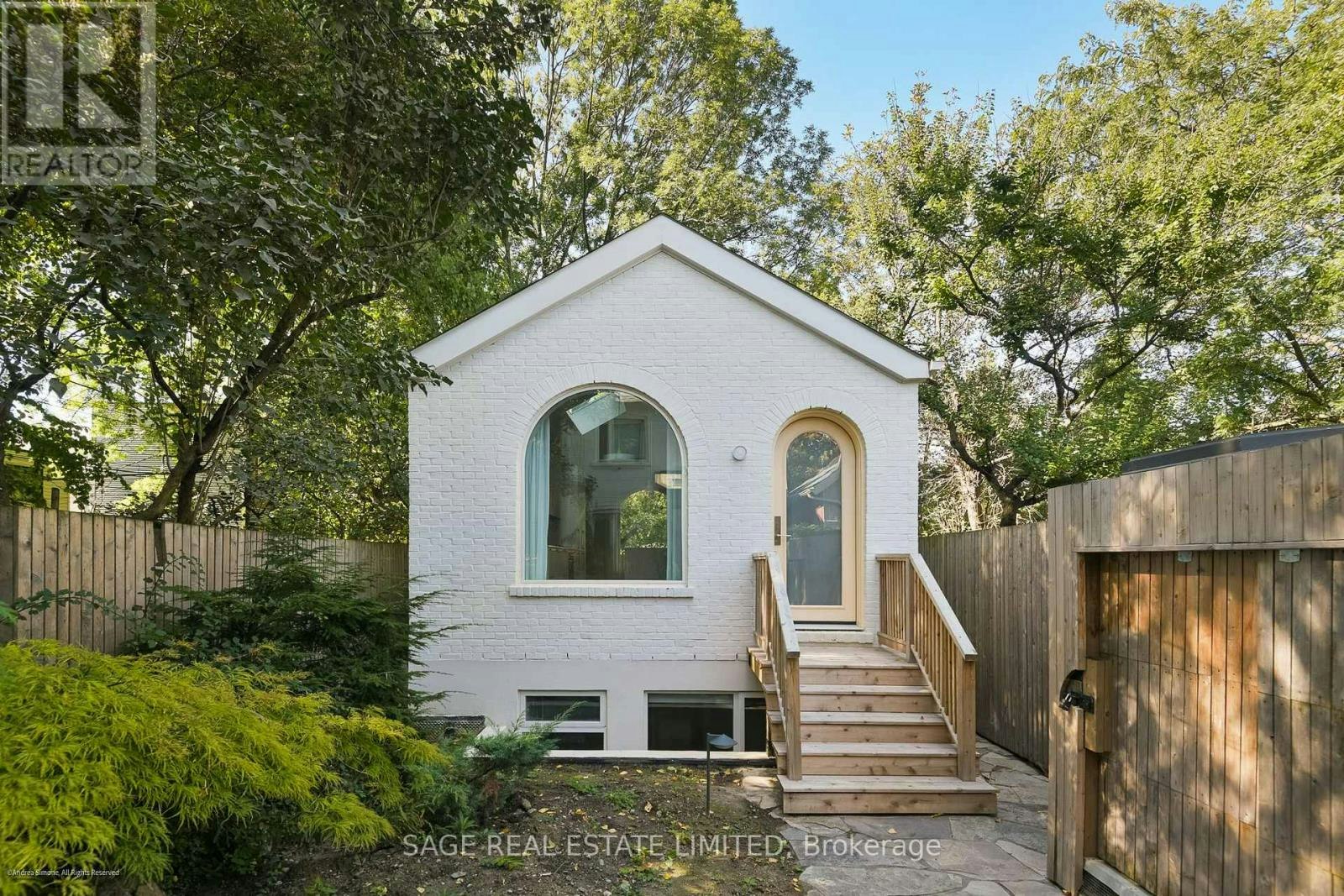 LANEWAY SUITE-46 Fuller Avenue, Toronto, ON, M6R 2C3