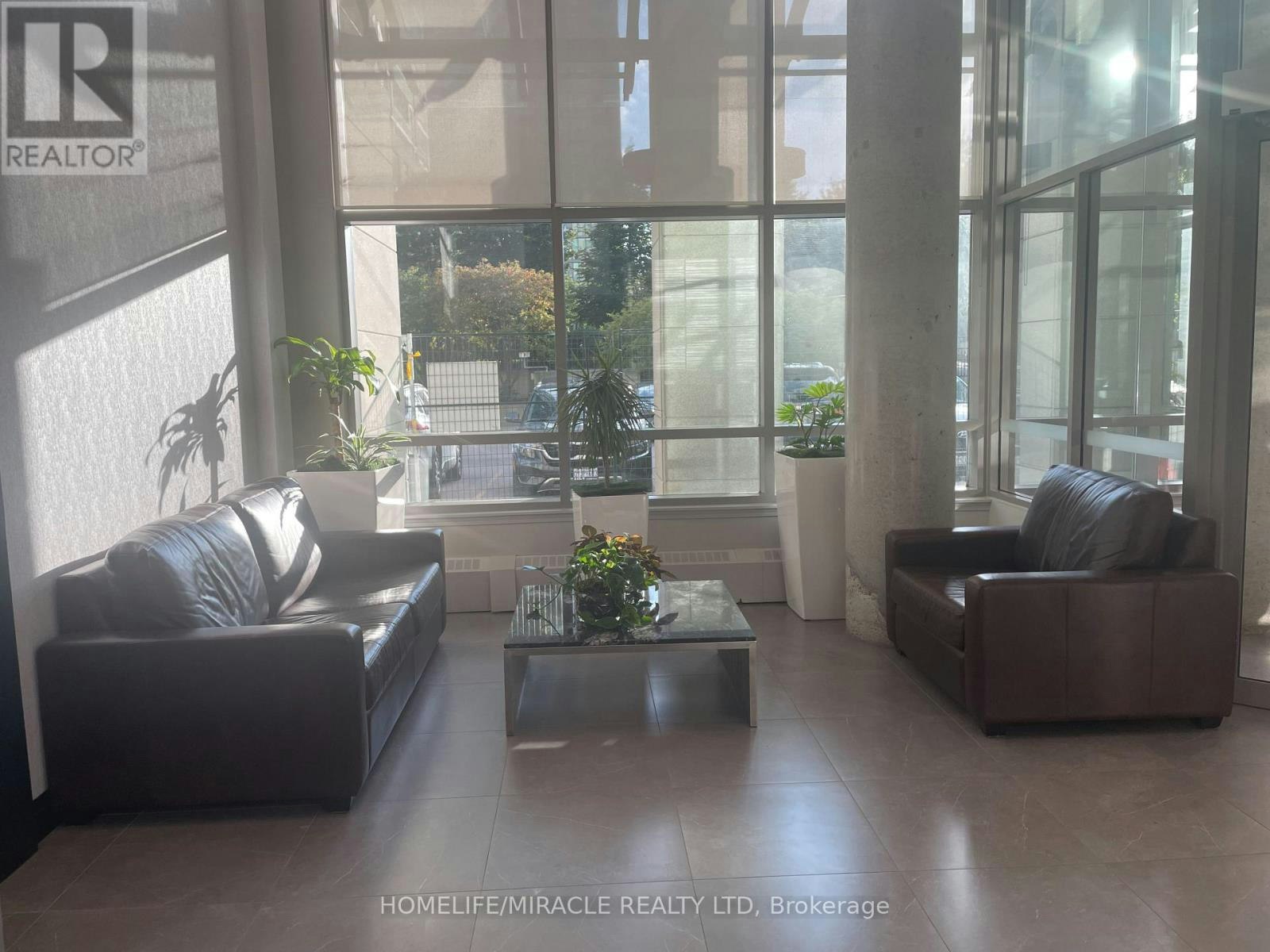 2108-3504 Hurontario Street, Mississauga, ON, L5B 0B9 - 7