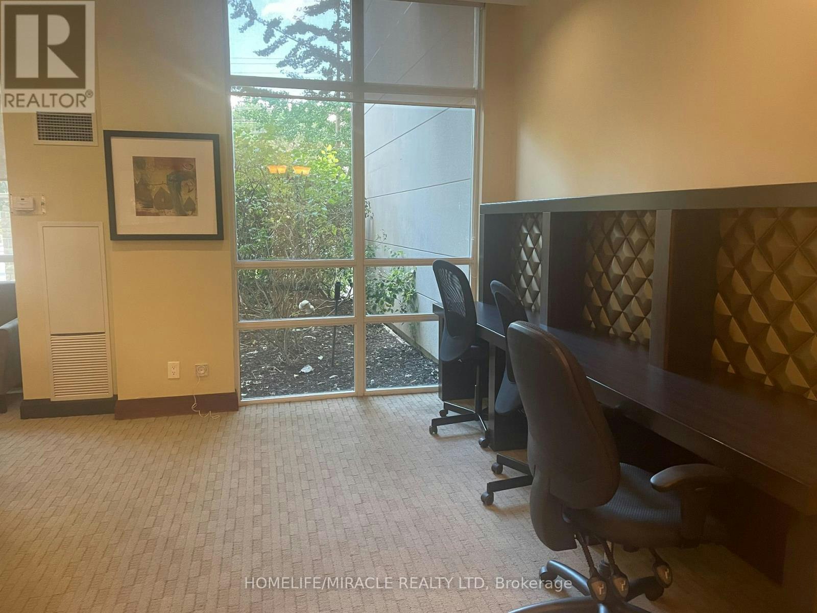 2108-3504 Hurontario Street, Mississauga, ON, L5B 0B9 - 22