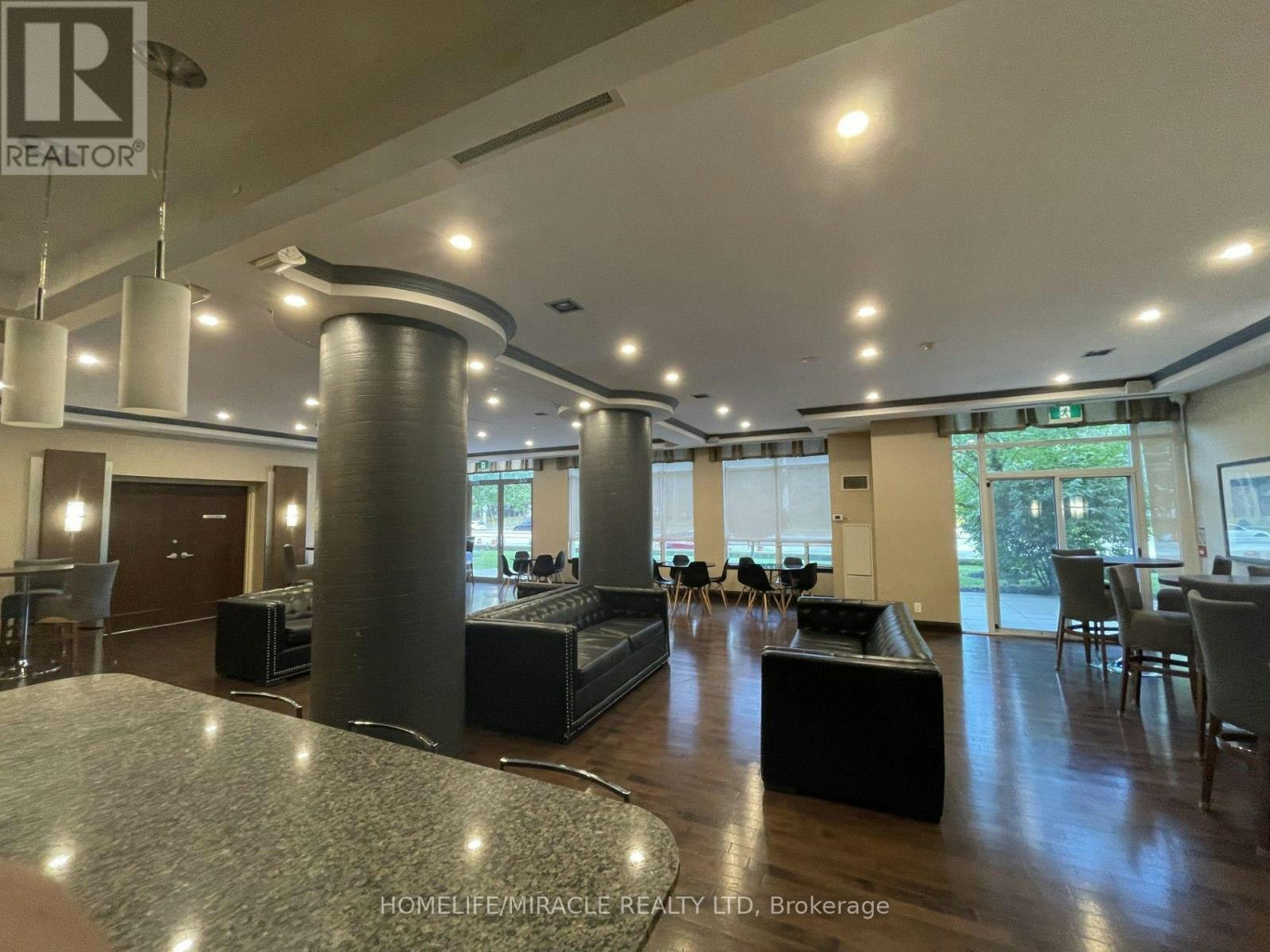2108-3504 Hurontario Street, Mississauga, ON, L5B 0B9 - 27