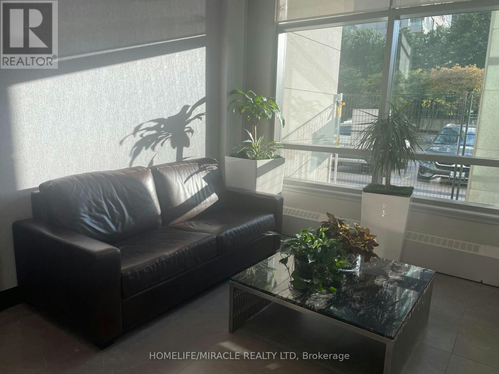 2108-3504 Hurontario Street, Mississauga, ON, L5B 0B9 - 6